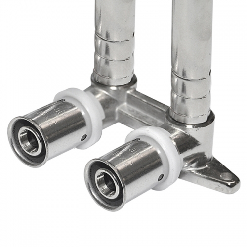 Угол двойной с креплением 16 мм Comisa с хромированными трубками 15 - 300 мм 87.46.250