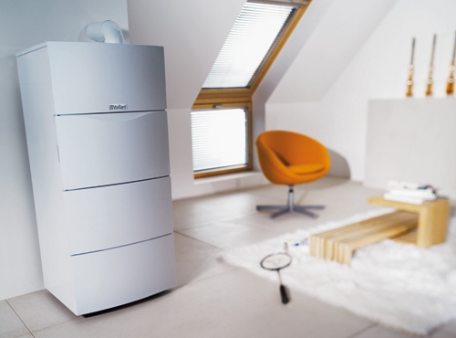 Напольный газовый конденсационный котел Vaillant EcoCOMPACT VSC INT с бойлером на 100 л 25 кВт 10003872