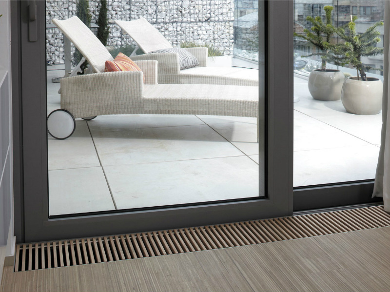 Конвектор внутрипольный КЗТО БРИЗ 260х100х1900 мм с решеткой из алюминия БР2601001900U5АЛ12