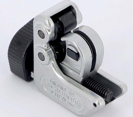 Мини-труборез RIDGID 6-28мм для медной трубы 40617