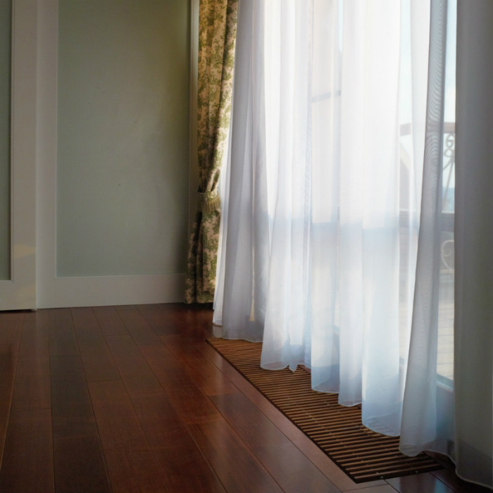 Конвектор внутрипольный КЗТО БРИЗ 260х100х1400 мм с решеткой из алюминия БР2601001400U5АЛ12