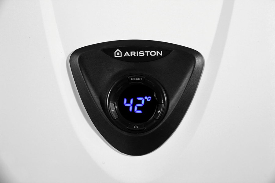 Газовая колонка Ariston Fast Evo 11B 3632047
