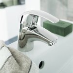 Комплект смесителей с душем Grohe Euroeco с душевым гарнитуром хром 124428