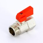 Кран шаровой мини Uni-Fitt 1/2" ВН флажок красный пластик 121N2000