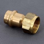 Медная пресс муфта с накидной гайкой 15-1/2" ВР (плоская прокл.) Viega Profipress 380885