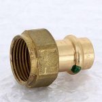 Медная пресс муфта с накидной гайкой 15-3/4" ВР (плоская прокл.) Viega Profipress 265663