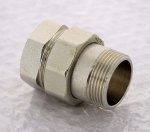 Муфта с накидной гайкой латунная Uni-Fitt 1"1/4 ВН с прокладкой O-ring никелированная 650N5000