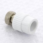 Муфта полипропиленовая Pro Aqua с накидной гайкой 20х1/2" ВР PA29008