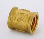 Муфта резьбовая латунная Uni-Fitt 1/2" ВР 602G2200
