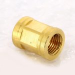 Муфта резьбовая латунная Uni-Fitt 1/4" ВР 602G0000