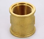 Муфта резьбовая латунная Uni-Fitt 1" ВР 602G4400