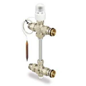 Набор Luxor FM 750  Flow Mix с байпасом 1" 68763602