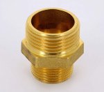Ниппель редукционный латунный Uni-Fitt 1"x3/4" НР 600G4300