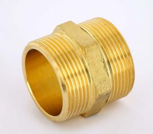 Ниппель резьбовой латунный Uni-Fitt 1"1/2 НР 600G6600