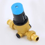 Редуктор давления со сгонами WATTS DRV–N с отверстиями для манометра 1/4"x2" НР 10015775