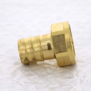 Штуцер латунный Uni-Fitt 1" ВР 25 мм 630G4250