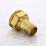 Штуцер латунный Uni-Fitt 3/4" ВР 20 мм 630G3200