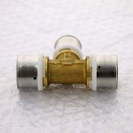 Тройник редукционный пресс Uni-Fitt 32x26x32 706G9890