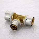 Тройник редукционный пресс Uni-Fitt 32x26x32 706G9890