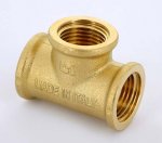 Тройник резьбовой латунный Uni-Fitt 1/2" ВР 615G2220